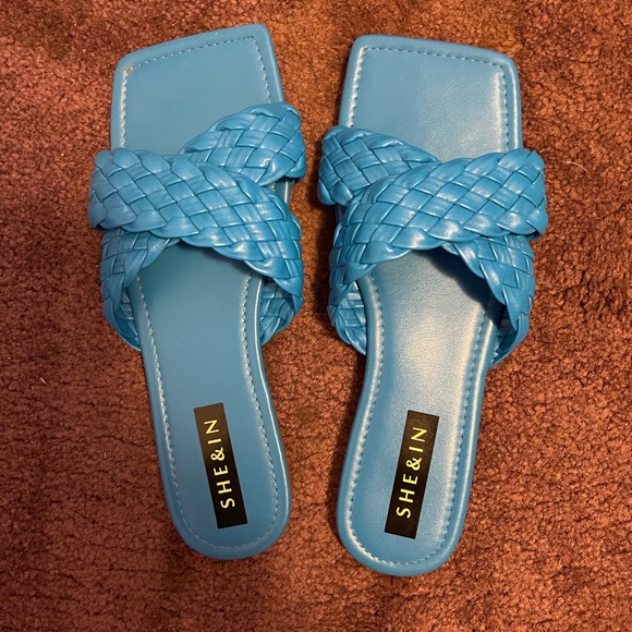Cobolt Blue Sandles - Picture 2 of 3